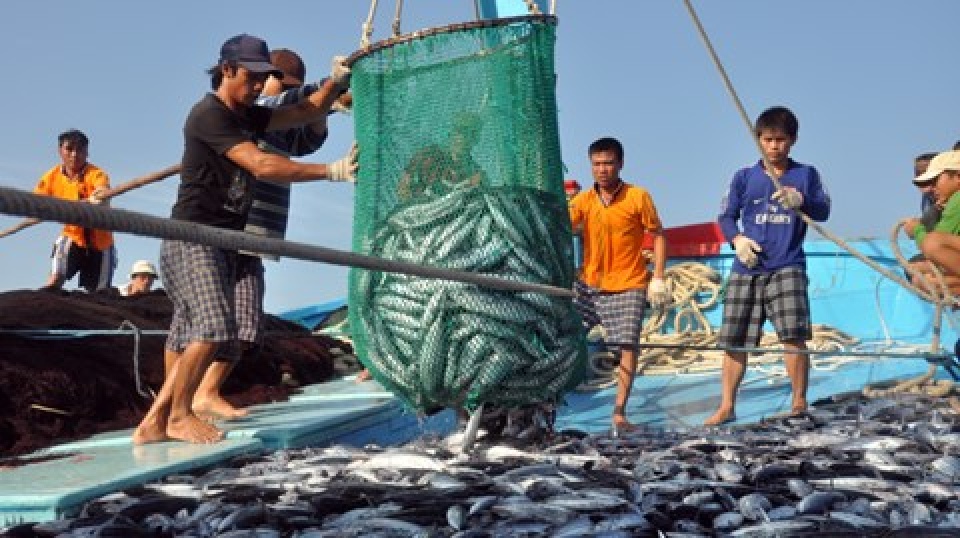 tham lanh su cac ngu dan bi giam giu o philippines