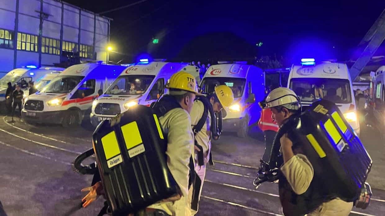 chu tich nuoc nguyen xuan phuc gui dien chia buon ve vu no mo than tai tho nhi ky