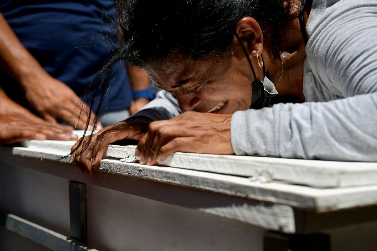 Ảnh ấn tượng tuần (10-16/10): Lính Ukraine bắn súng phóng lựu Mỹ, ông Biden nói ông Putin sai lầm dù lý trí, Nga tôn trọng lập trường Trung Quốc-Ấn Độ