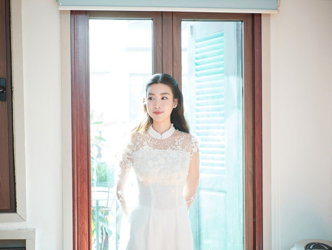 Hoa hậu Đỗ Mỹ Linh