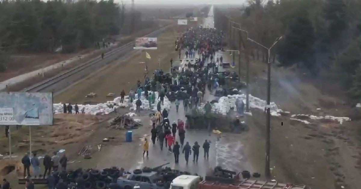 Xung đột Nga-Ukraine: Tình hình báo động ở thành phố gần nhà máy điện hạt nhân Zaporizhzhia, hàng trăm thiết bị khiến UAV 'mất điện' sắp về tay Kiev