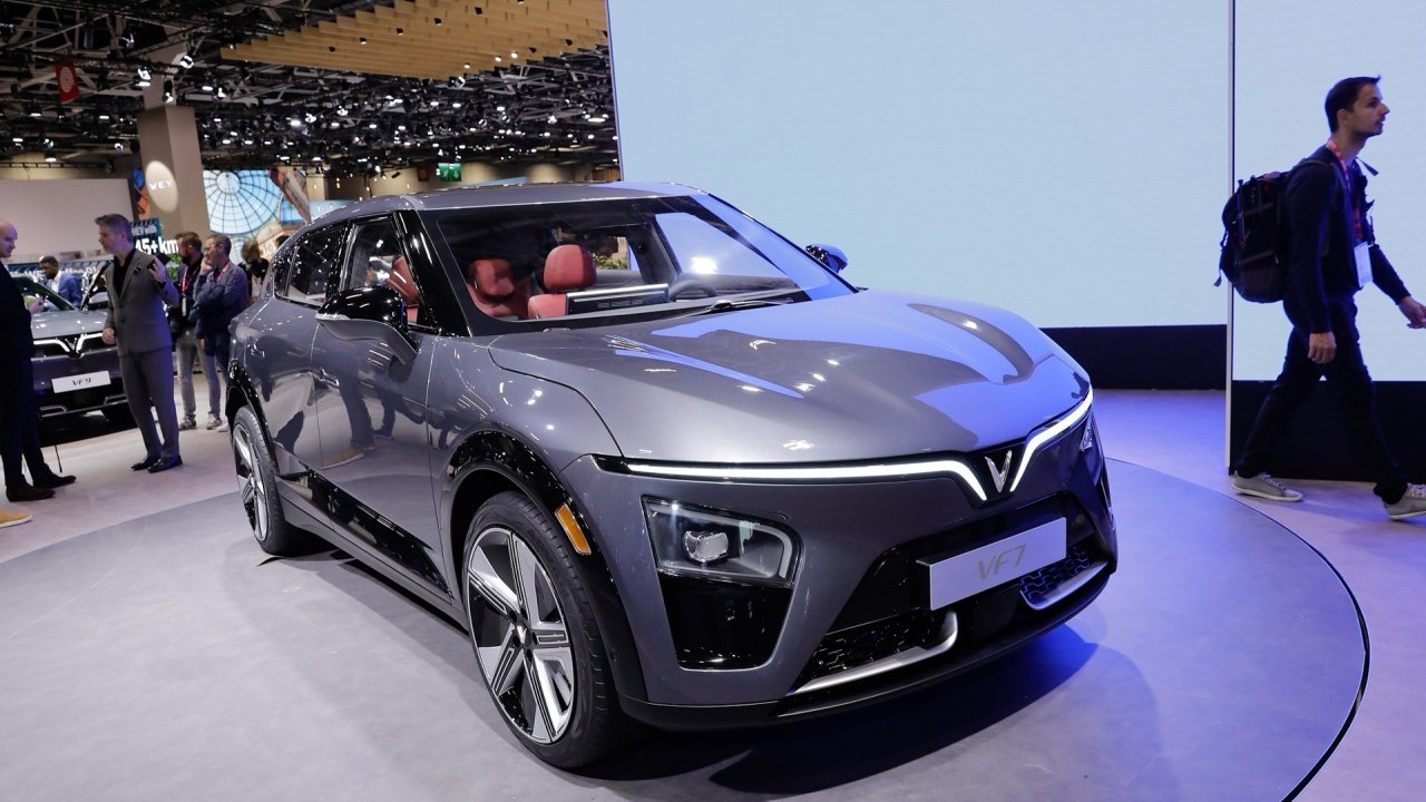 Cận cảnh chi tiết VinFast VF7 tại châu Âu Cận cảnh chi tiết VinFast VF7 tại châu Âu