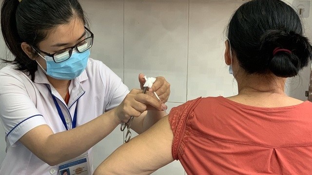 covid19 ngay 1910 hon 1330 ca mac moi 365 ca chua khoi va 1 benh nhan tu vong