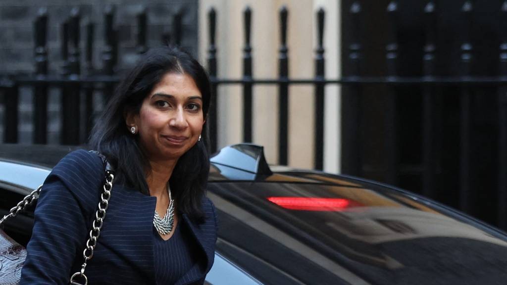 Bộ trưởng Nội vụ Anh Suella Braverman đã từ chức chỉ sau 43 ngày đảm nhiệm vai trò này. (Nguồn: BBC)