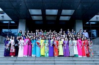 Bản lĩnh nữ cán bộ ngoại giao trong thời đại 4.0