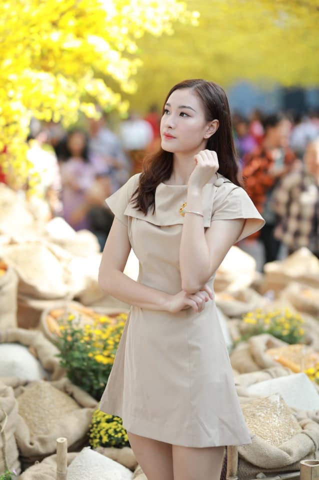 Vẻ đẹp của hoa khôi bóng chuyền Đặng Kim Thanh