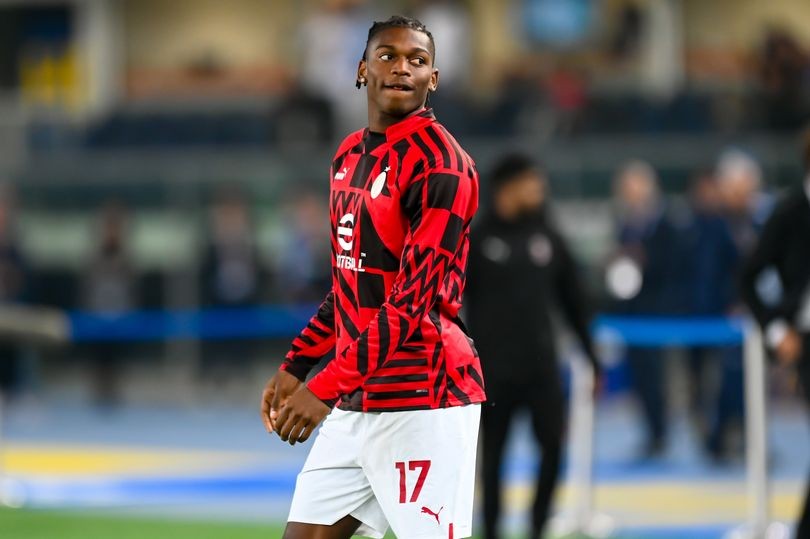 Chuyển nhượng cầu thủ Man Utd ngày 21/10: Gấp rút tìm tiền đạo thay thế Cristiano Ronaldo, lên kế hoạch mua Goncalo Ramos và Rafael Leao;