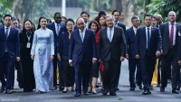 Tổng thư ký Liên hợp quốc thăm Nhà sàn Chủ tịch Hồ Chí Minh