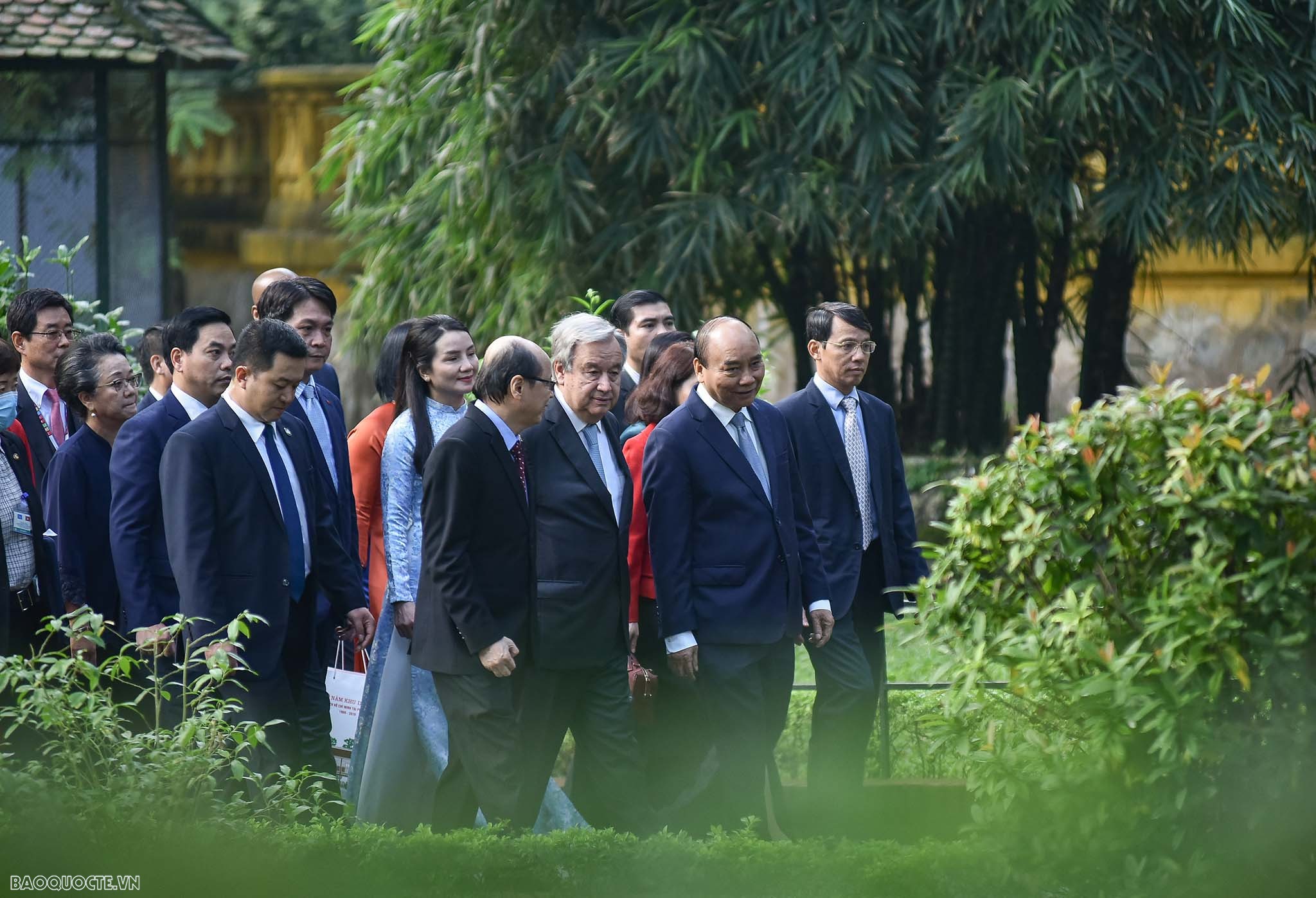 Tổng thư ký Liên hợp quốc thăm Nhà sàn Chủ tịch Hồ Chí Minh