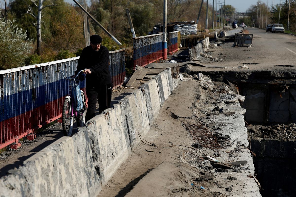 xung dot ngaukraine kiev bac cao buoc dung bom ban moscow tiep tuc khong kich phap noi ve co hoi cho hoa binh