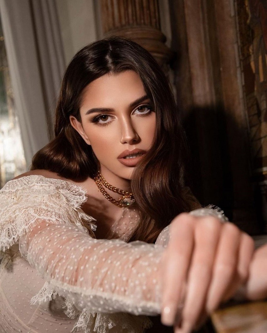 Ngắm nhan sắc tân Hoa hậu Hòa bình Quốc tế 2022 Isabella Menin