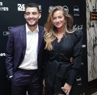 Người vợ tài năng và nhan sắc trời phú của cầu thủ Mateo Kovacic