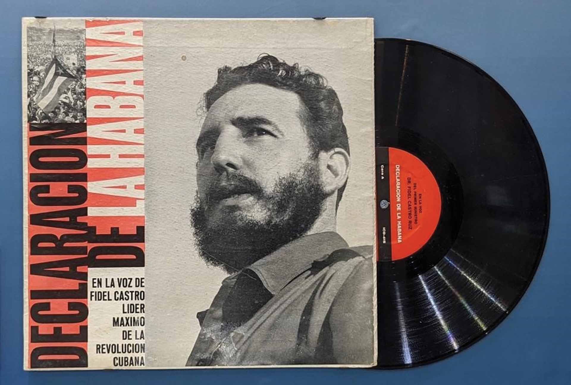 Đĩa ghi âm các bài phát biểu của Chủ tịch Fidel Castro - Lãnh tụ cách mạng Cuba đã được đoàn quân sự Cuba sang thăm Việt Nam kính tặng Chủ tịch Hồ Chí Minh ngày 28/4/1962. Đĩa ghi âm các bài phát biểu của Chủ tịch Fidel Castro - Lãnh tụ cách mạng Cuba đã được đoàn quân sự Cuba sang thăm Việt Nam kính tặng Chủ tịch Hồ Chí Minh ngày 28/4/1962.