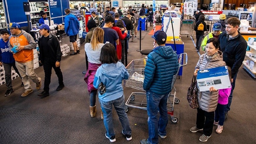 Ngưỡi Mỹ sẽ mạnh tay chi tiêu vào ngày Lễ Tết Ngưỡi Mỹ sẽ mạnh tay chi tiêu vào ngày Lễ Tết