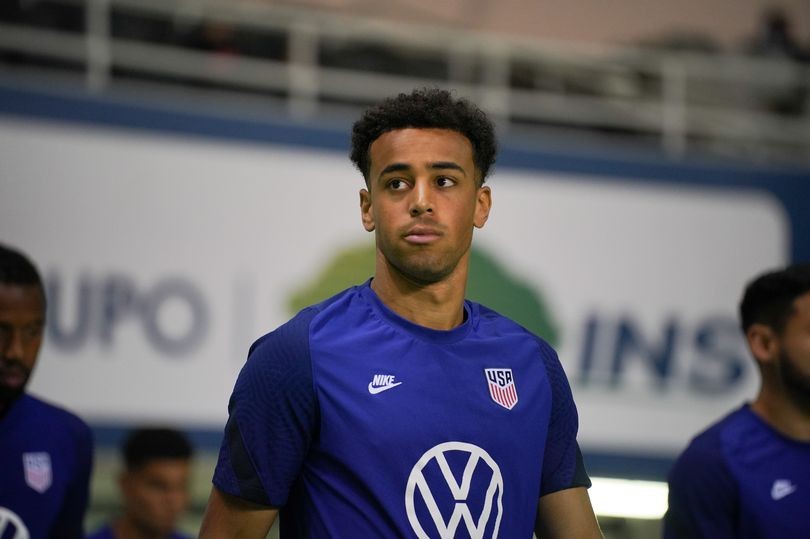 Chuyển nhượng cầu thủ ngày 28/10: Man Utd quan tâm Tyler Adams;