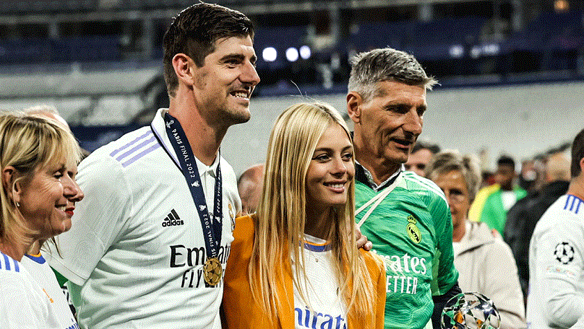 Ba nàng WAGs quyến rũ nhất đội tuyển Bỉ