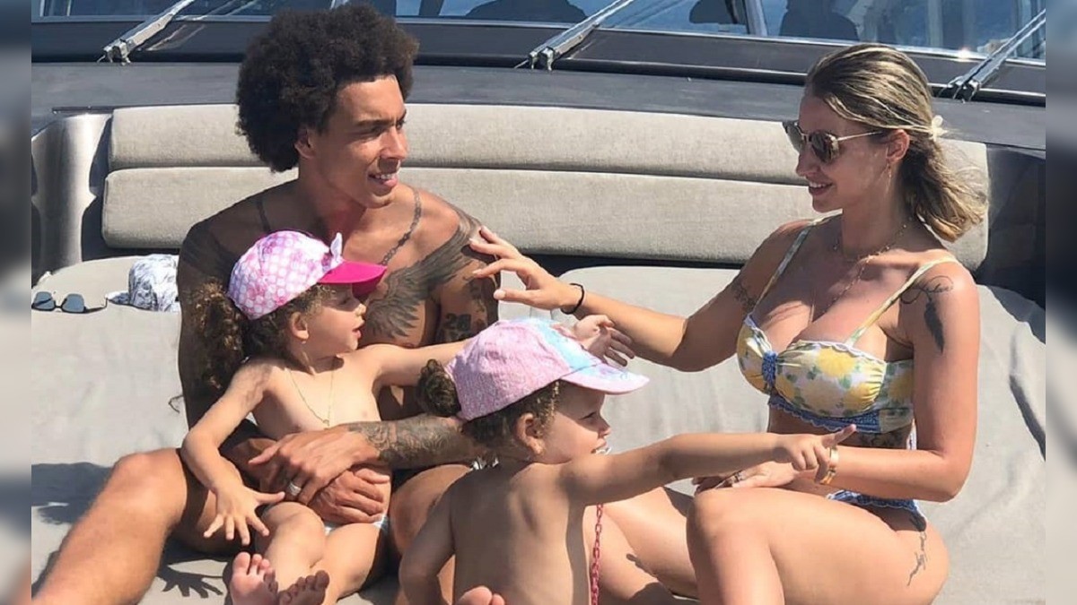 Ba nàng WAGs quyến rũ nhất đội tuyển Bỉ Ba nàng WAGs quyến rũ nhất đội tuyển Bỉ