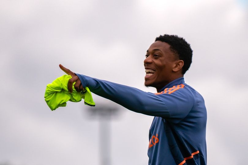 Anthony Martial bình phục nhanh, sẵn sàng tái đấu cùng Man Utd