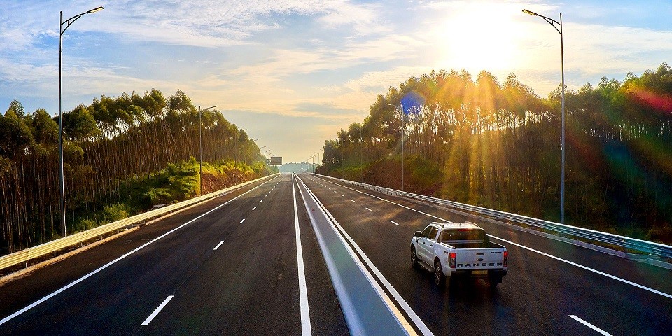 Quảng Ninh: Phát triển hạ tầng, "dọn đường" cho du lịch rộng cửa