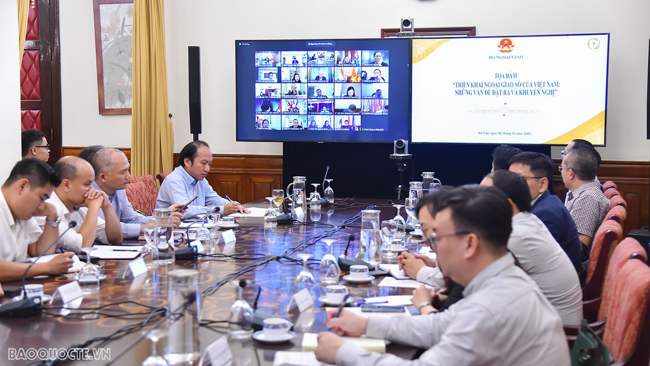 toa dam trien khai ngoai giao so cua viet nam nhung van de dat ra va khuyen nghi