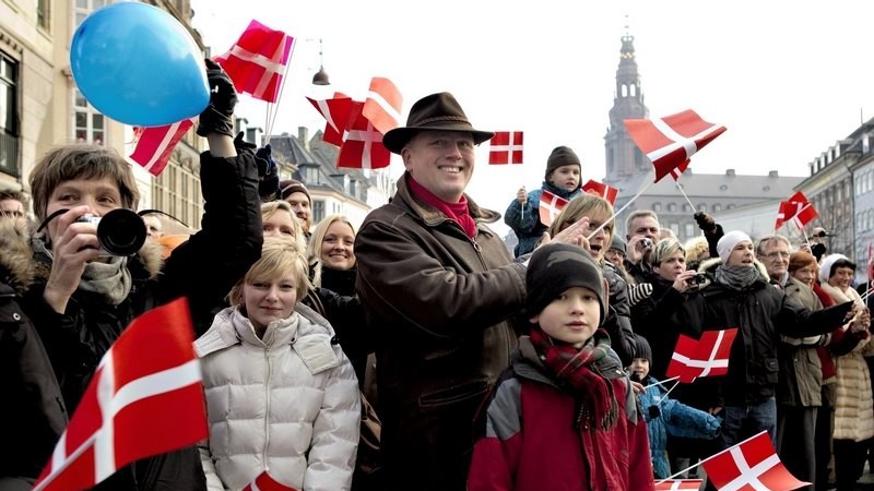 3 từ mô tả văn hóa giao tiếp Đan Mạch: đơn giản, bình đẳng và trách nhiệm