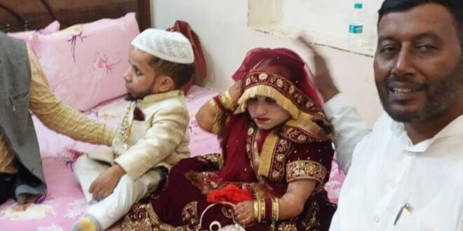 Ấn Độ: Câu chuyện tình cảm của chàng trai cao 60cm và người vợ cao tương đương