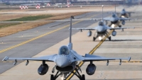 Phát hiện lượng máy bay chiến đấu 'khủng' gần biên giới, Hàn Quốc gấp gáp hành động