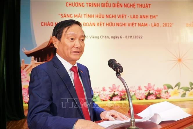 Đại sứ Việt Nam tại Lào Nguyễn Bá Hùng phát biểu. (Nguồn: TTXVN)
