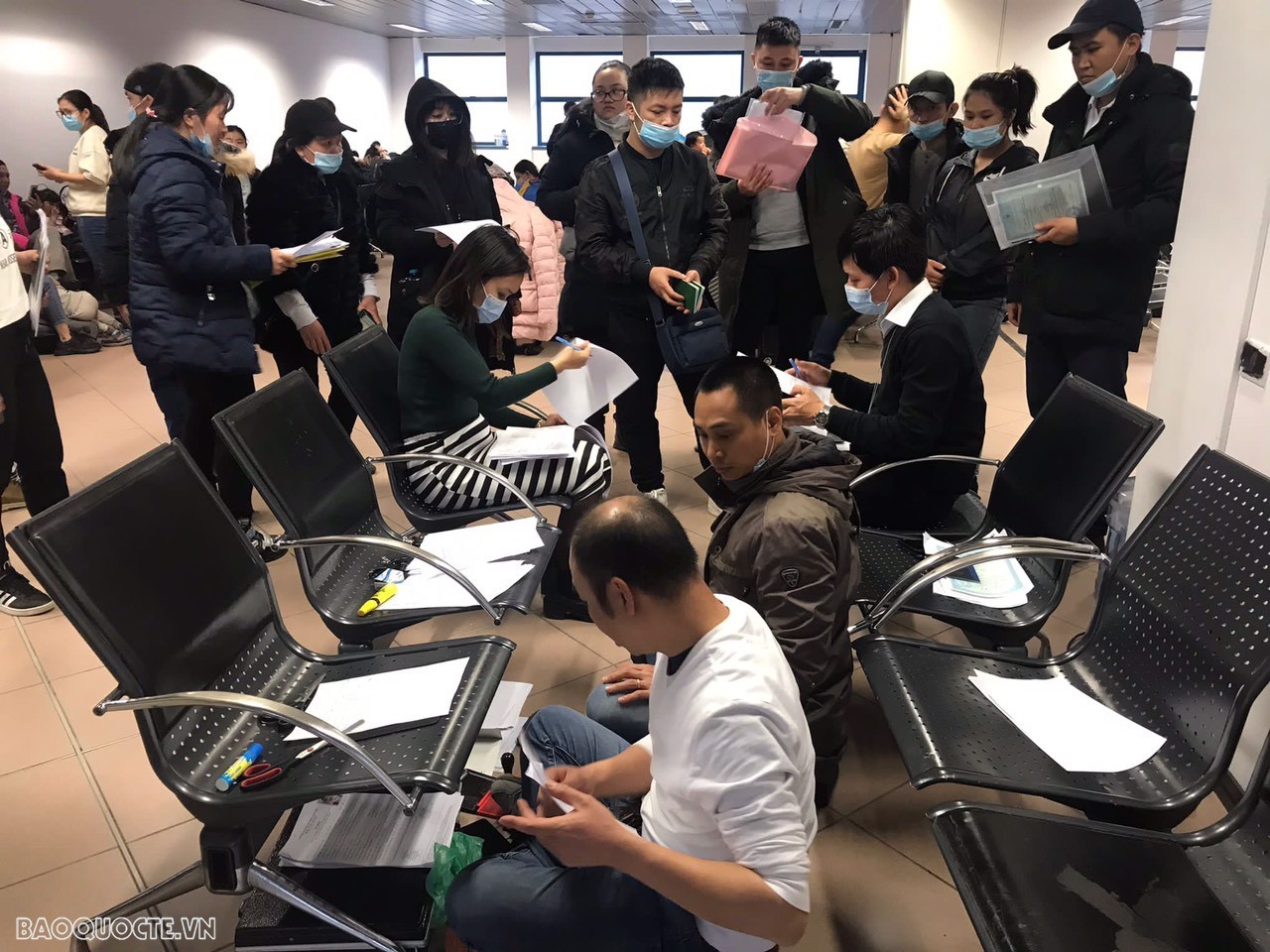 Tinh thần dân tộc, nghĩa tình đồng bào trong thời khắc khó khăn