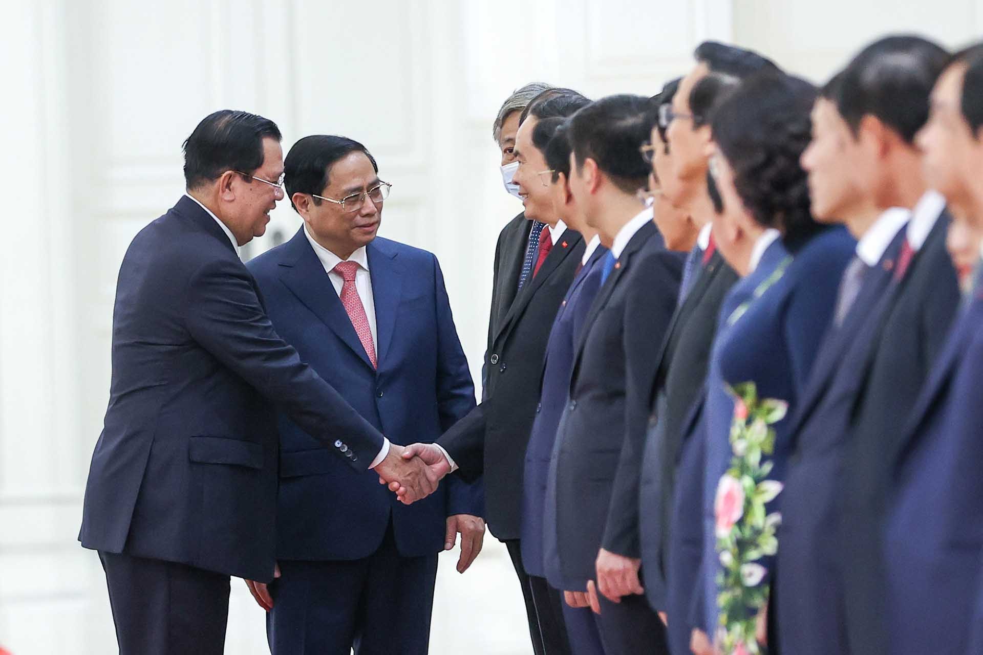 Hình ảnh Lễ đón Thủ tướng Phạm Minh Chính thăm chính thức Vương quốc Campuchia