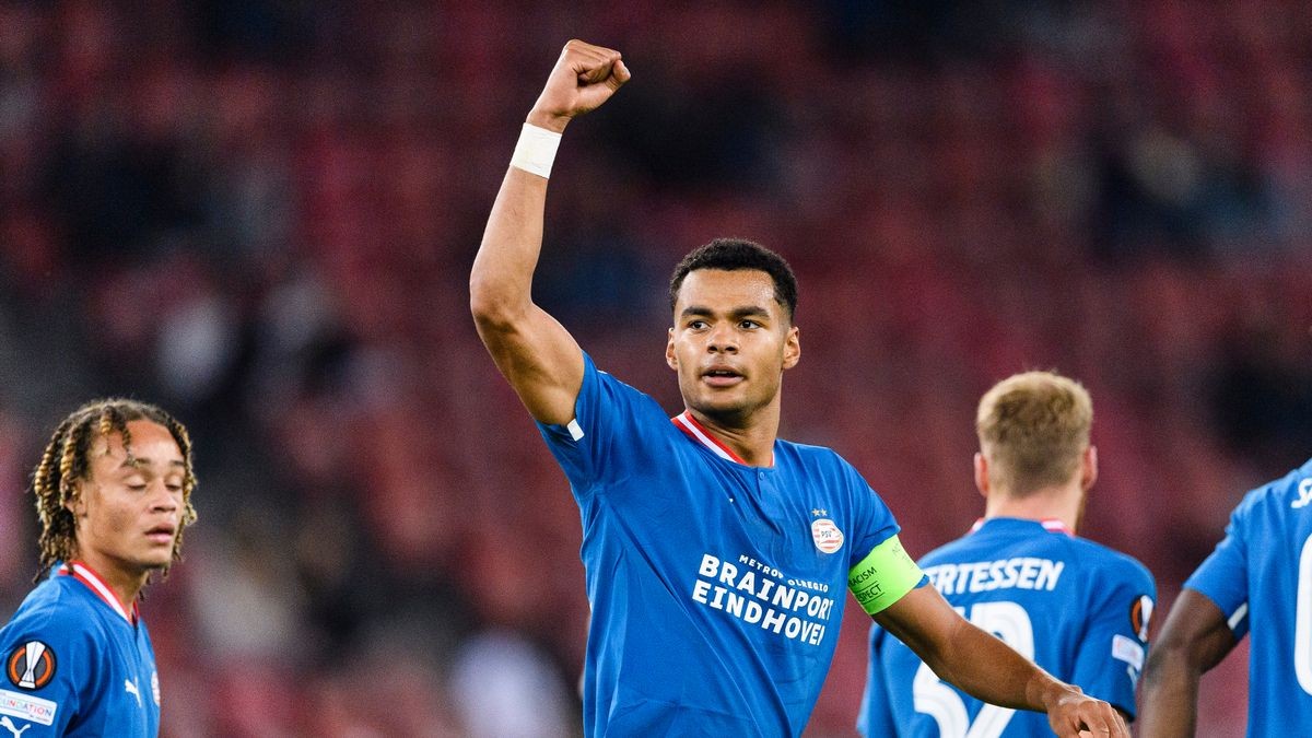 Chuyển nhượng cầu thủ ngày 10/11: MU tính thay Sancho; Newcastle tăng cường đội hình ngôi sao;