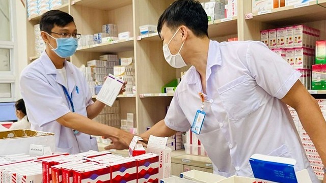 khan truong sua doi cac quy dinh bat cap ve dau thau mua sam thiet bi y te