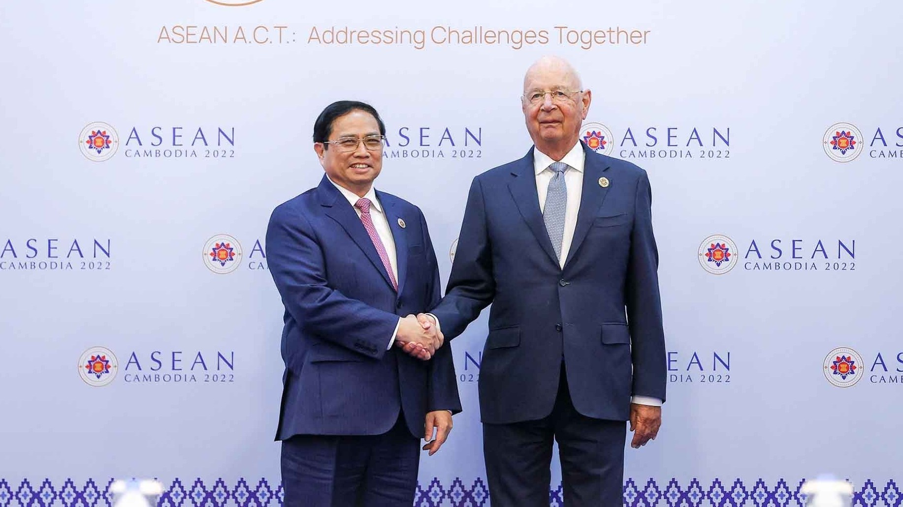 Chủ tịch WEF ấn tượng về kết quả phục hồi kinh tế-xã hội và duy trì ổn định vĩ mô của Việt Nam