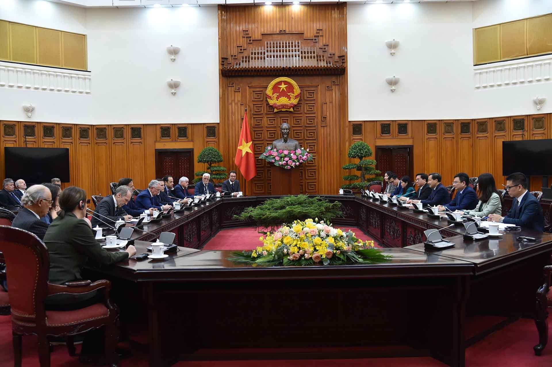 Phó Thủ tướng Lê Minh Khái khẳng định, Chính phủ Việt Nam luôn quan tâm thúc đẩy hợp tác thương mại, đầu tư với các đối tác kinh tế quan trọng tại châu Âu, trong đó có Thụy Sỹ. (Nguồn: VGP)