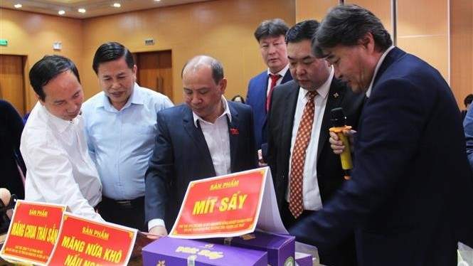 Thúc đẩy hợp tác lĩnh vực văn hóa du lịch giữa Hòa Bình và tỉnh TUV (Mông Cổ) Thúc đẩy hợp tác lĩnh vực văn hóa du lịch giữa Hòa Bình và tỉnh TUV (Mông Cổ)