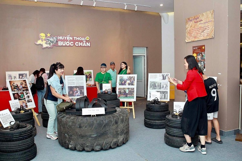 Trải nghiệm không gian văn hóa sáng tạo tại Lễ hội Thiết kế sáng tạo Hà Nội 2022