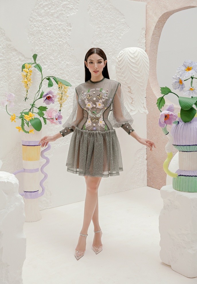 Hoa hậu Thùy Tiên