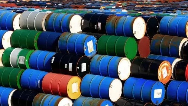 gia xang dau hom nay 1311 tren da giam