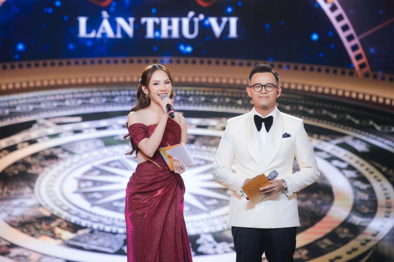 Lan Phương, Hoa hậu Mai Phương, Á hậu Phương Nhi