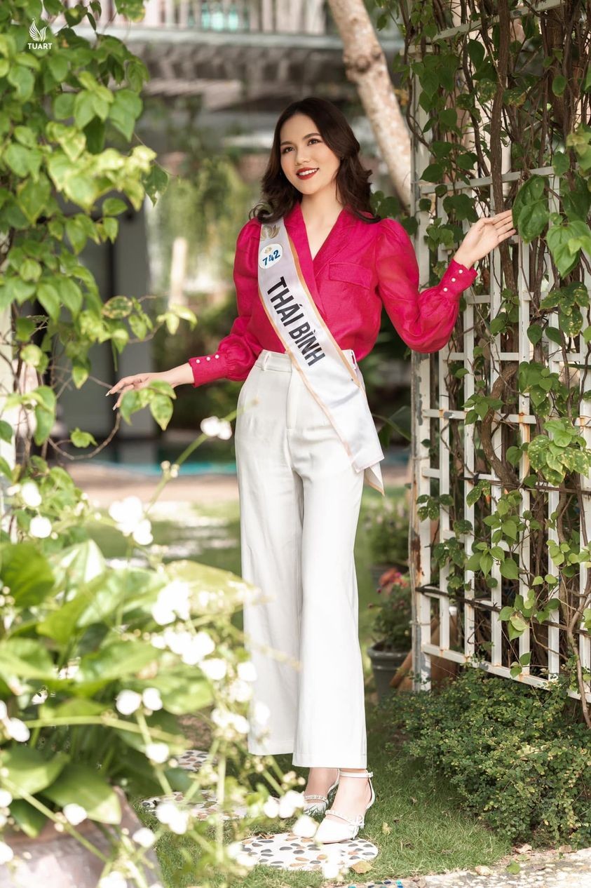 Nhan sắc tân hoa hậu Lương Kỳ Duyên