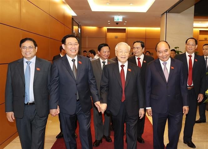 Tổng Bí thư Nguyễn Phú Trọng, Chủ tịch nước Nguyễn Xuân Phúc, Thủ tướng Chính phủ Phạm Minh Chính, Chủ tịch Quốc hội Vương Đình Huệ cùng các đồng chí lãnh đạo Đảng, Nhà nước dự bế mạc Kỳ họp thứ tư, Quốc hội khóa XV. 