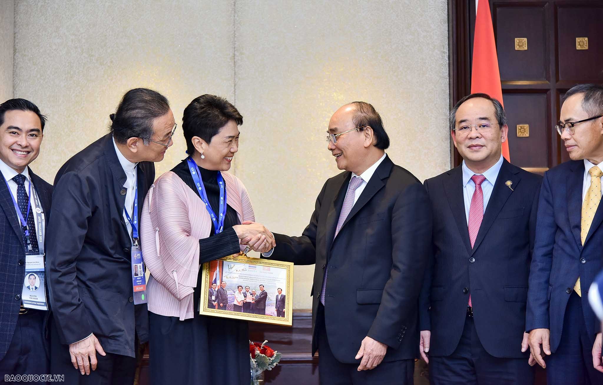 Tiếp nhà sáng lập CEO tập đoàn Amata Vikrom Kromadit Tiếp nhà sáng lập CEO tập đoàn Amata Vikrom Kromadit