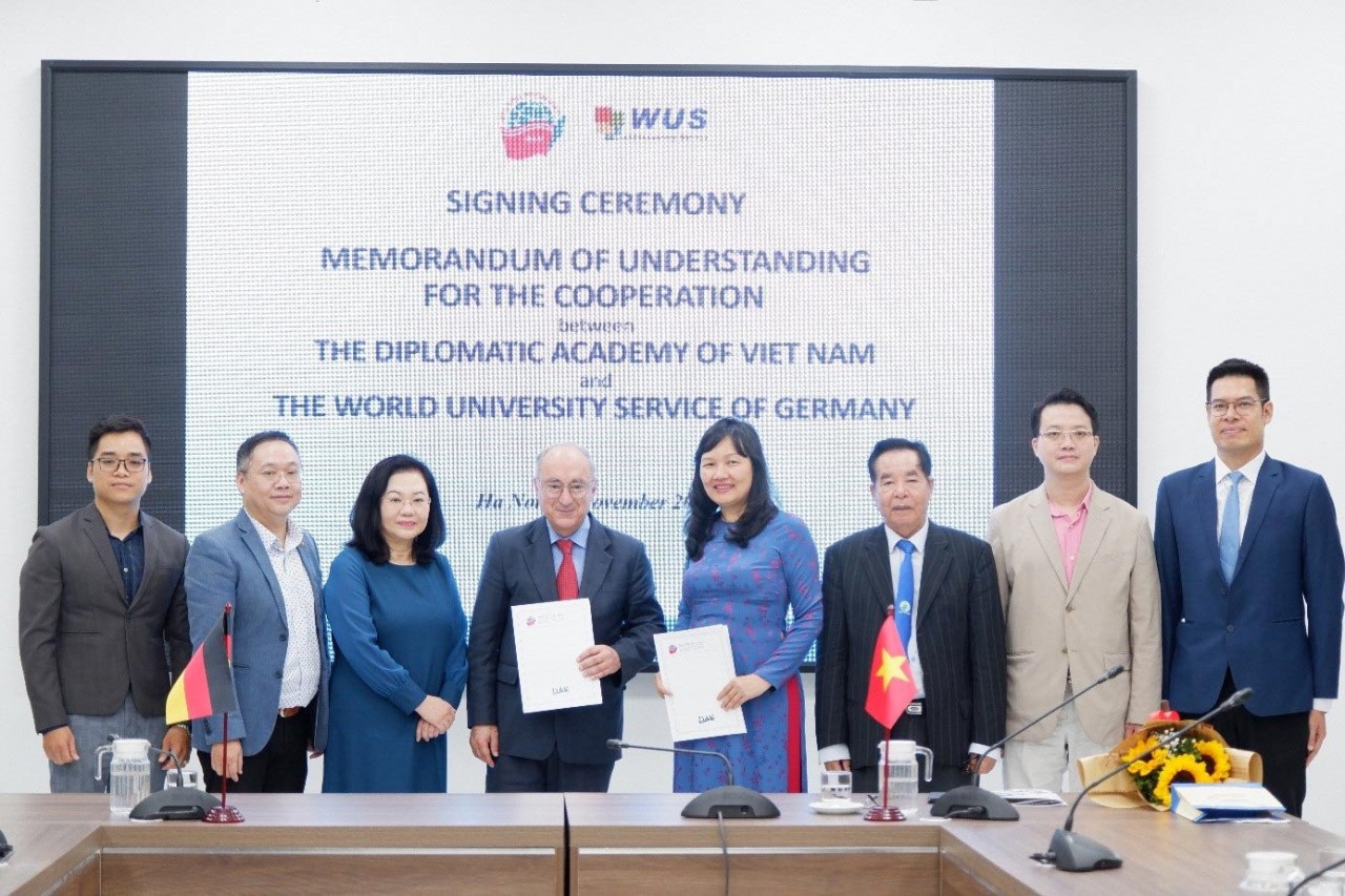 Học viện Ngoại giao ký kết Bản ghi nhớ hợp tác với Tổ chức Hỗ trợ Đại học thế giới Đức (WUS)