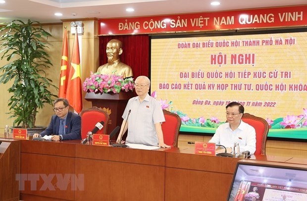 Tổng Bí thư Nguyễn Phú Trọng phát biểu tại buổi tiếp xúc cử tri ở quận Đống Đa. (Ảnh: Trí Dũng/TTXVN)