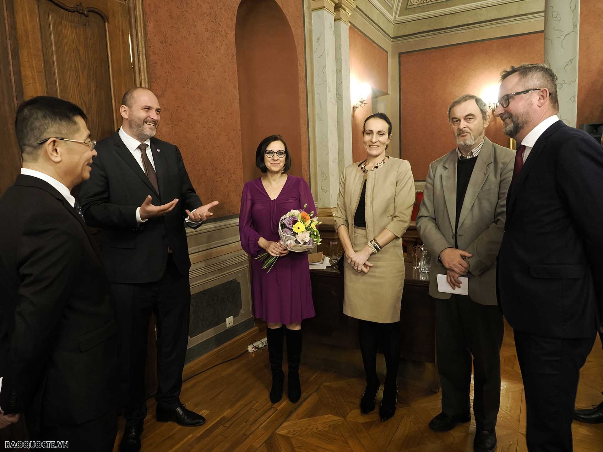 Thúc đẩy hợp tác giữa các địa phương Việt Nam và Slovakia