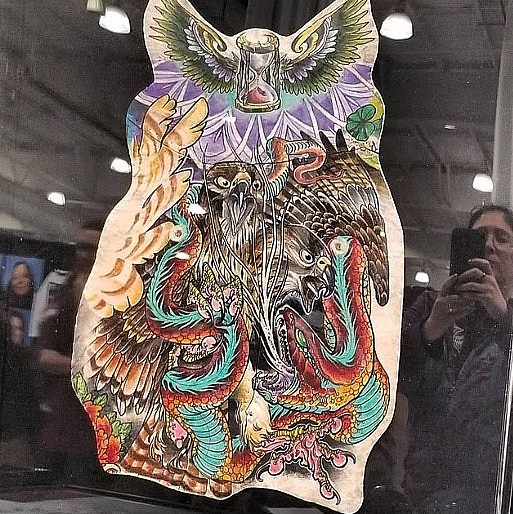 Biến da có hình xăm thành tác phẩm nghệ thuật