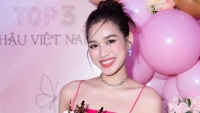 Hoa hậu Đỗ Thị Hà khoe vai trần quyến rũ, Hoa hậu Mai Phương nhan sắc trong veo