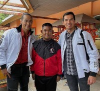 Indonesia: Cuộc sống yên bình của cậu bé giảm hơn nửa trọng lượng cơ thể