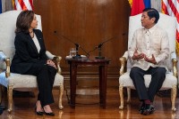 Phó Tổng thống Mỹ công bố tài trợ 'khủng' trong chuyến thăm ‘lịch sử’ đảo Philippines