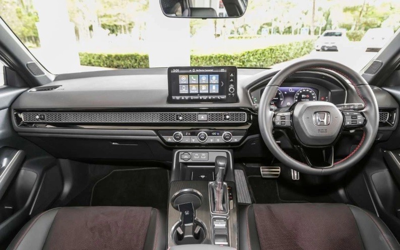 Cận cảnh Honda Civic e:HEV ra mắt tại Malaysia Cận cảnh Honda Civic e:HEV ra mắt tại Malaysia